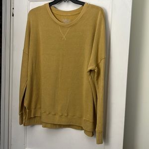 Women’s pullover sweatshirt